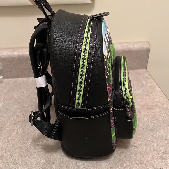 Loungefly Disney Edward Scissorhands Topiary Mini Backpack NWT - Picture 6 of 11